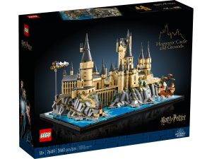 LEGO Hogwarts Castle and Grounds 76419